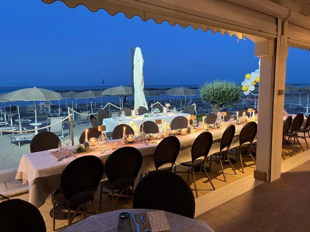 Hotel La Perla Cupra Marittima Dış mekan fotoğraf