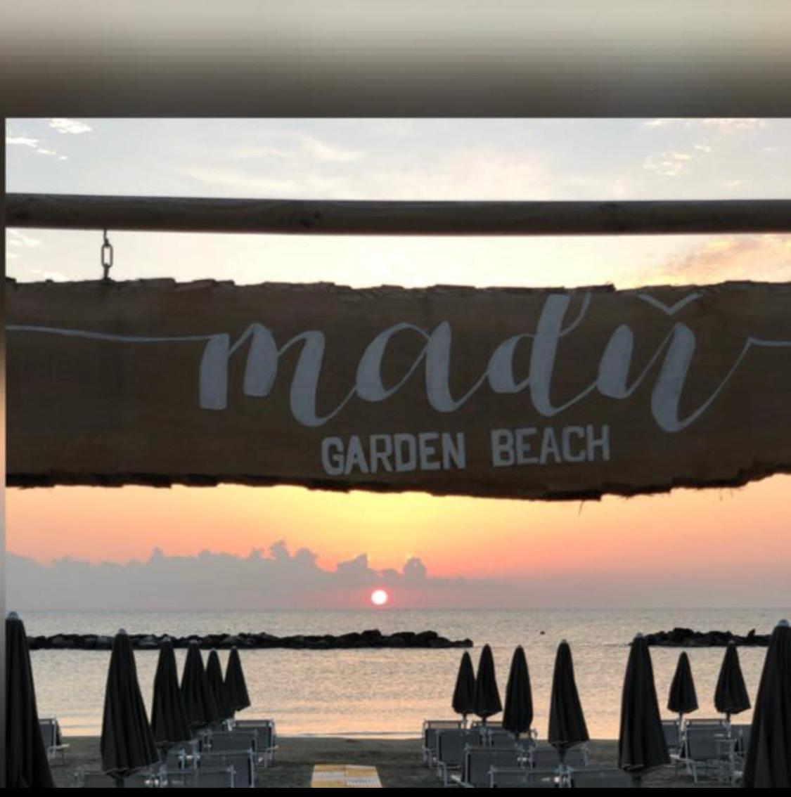 Hotel La Perla Cupra Marittima Dış mekan fotoğraf